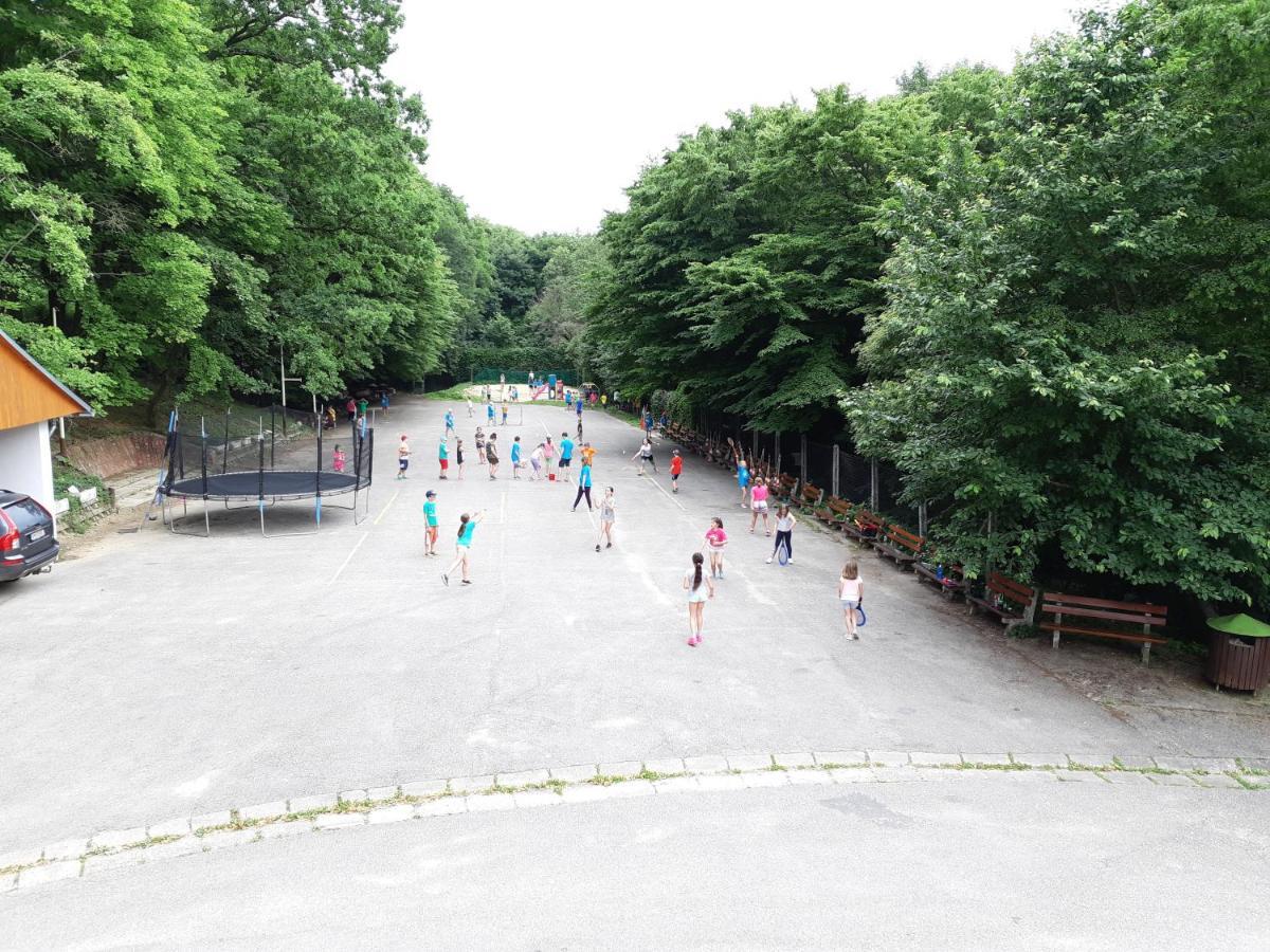 Rekreačné zariadenie Javorinka Stará Turá Exterior foto