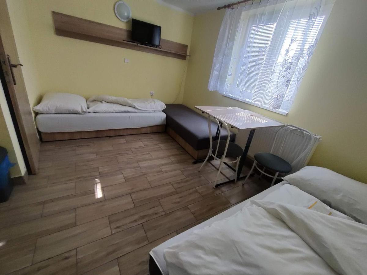 Rekreačné zariadenie Javorinka Stará Turá Exterior foto